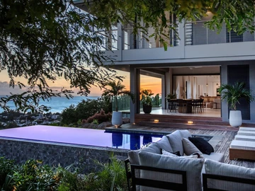 5 Bedroom Villa