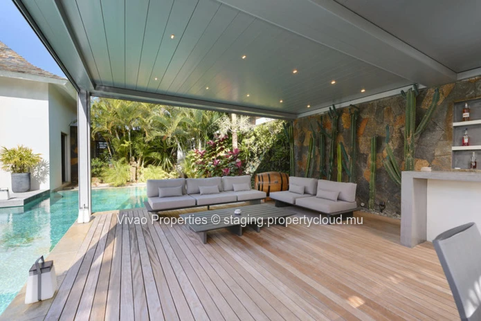 Exceptional villas for sale in Grand Baie - 414m2 - Heated swimming pool of 93m2 - Home automation - Fully furnished ...