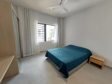 4 Bedroom Apartment