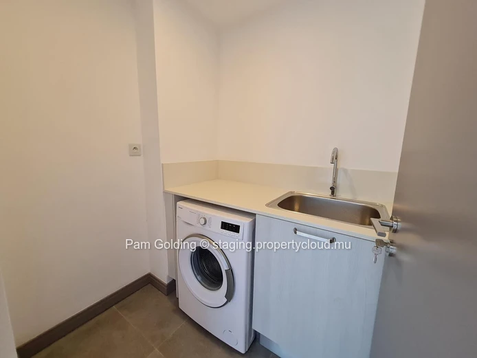 Penthouse spacieux de 3 chambres avec vue sur le lagon à vendre à St. Antoine Residences – Côte Nord de l’île Maurice