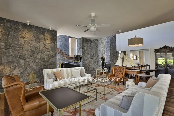 Haute Rive - Luxurious 5 bedroom villa with small river access