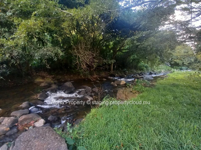 House of 350 m2 with River & Mountain Views for sale at Rs 30M