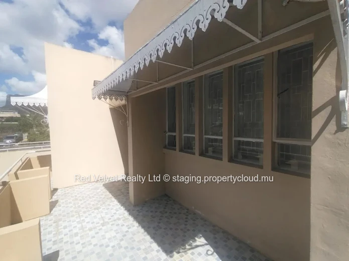 3-Bedroom House for Sale in Roches Brunes | Furnished | Private Garden