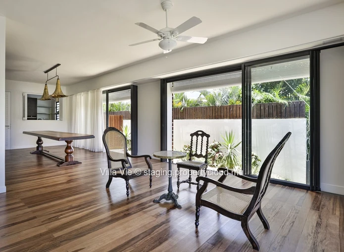 Haute Rive - Luxurious 5 bedroom villa with small river access