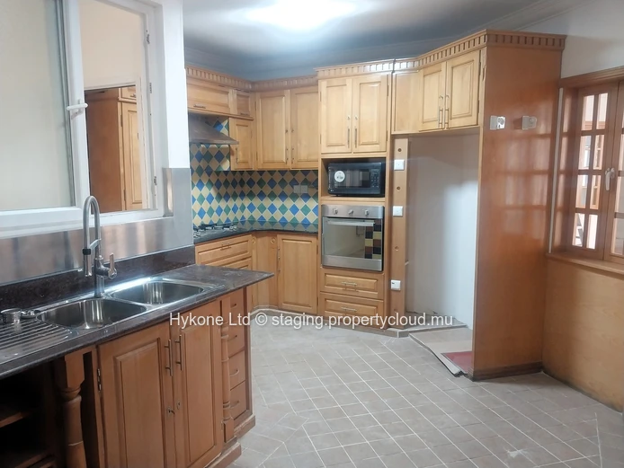 Apartment For Sale In Quatre Bornes