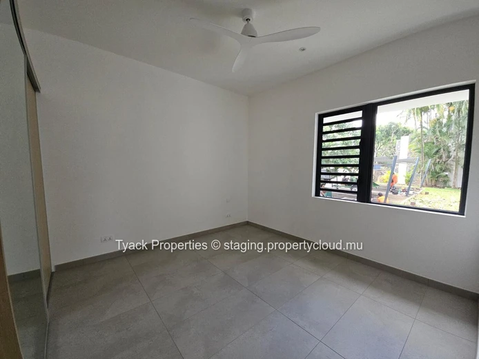 Elegant 3-Bedroom Apartment for Sale in Belle Vue Harel