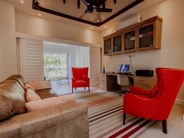 4 Bedroom Villa