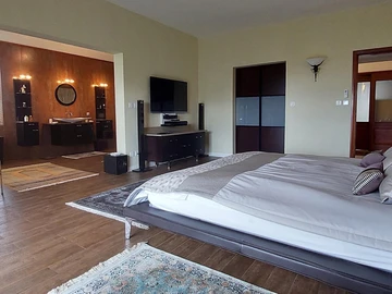 5 Bedroom Penthouse