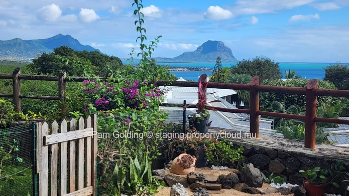 Panoramic Sea-View Sanctuary