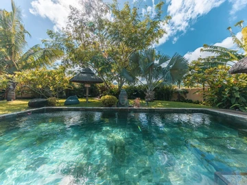 5 Bedroom Villa