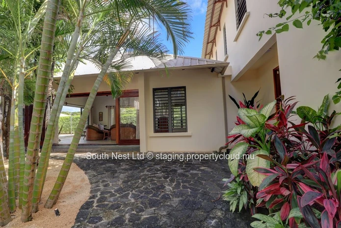 Villa moderne de 4 chambres avec piscine privée dans un morcellement sécurisé.<br/>
