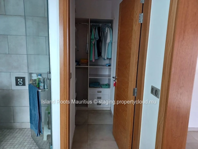 Appartement à Vendre  - 3 Chambres à Balaclava !