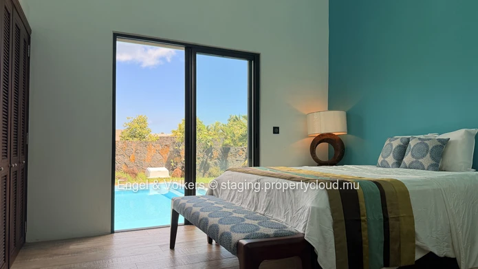 Elegant Villa with Private Pool in Balaclava