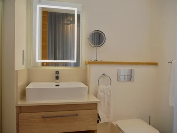 4 Bedroom Apartment