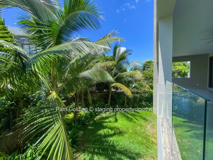 Appartement de 3 chambres en rez-de-jardin  à Pointe aux Cannoniers !