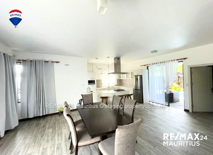 Stunning 3 Bedroom Villa in Pereybere