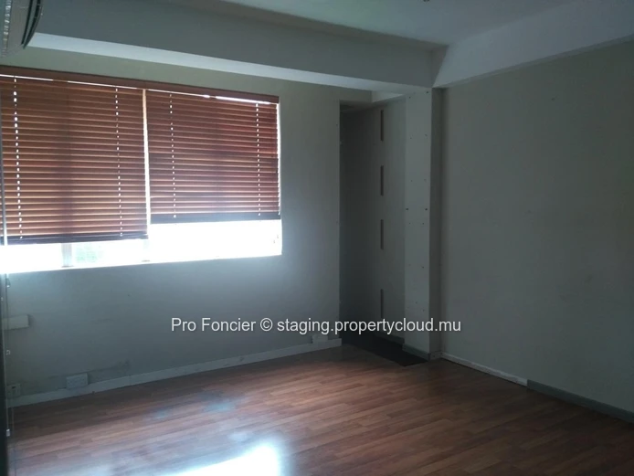Bureau à Port Louis - situé dans le centre