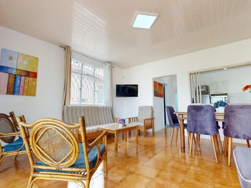 7 Bedroom Apartment