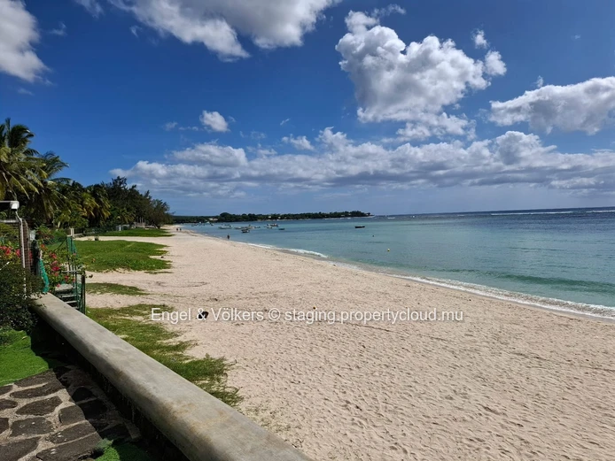 For Sale: Stunning Waterfront Property in Albion