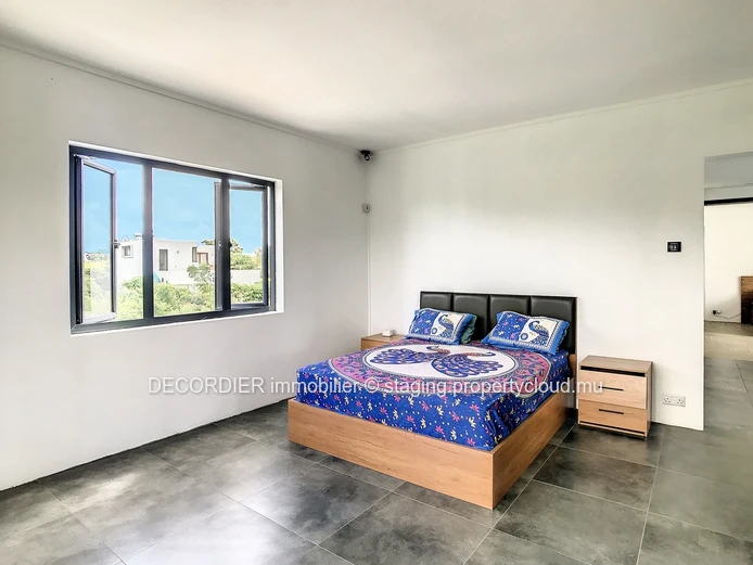 Large detached house with some finishing to be expected