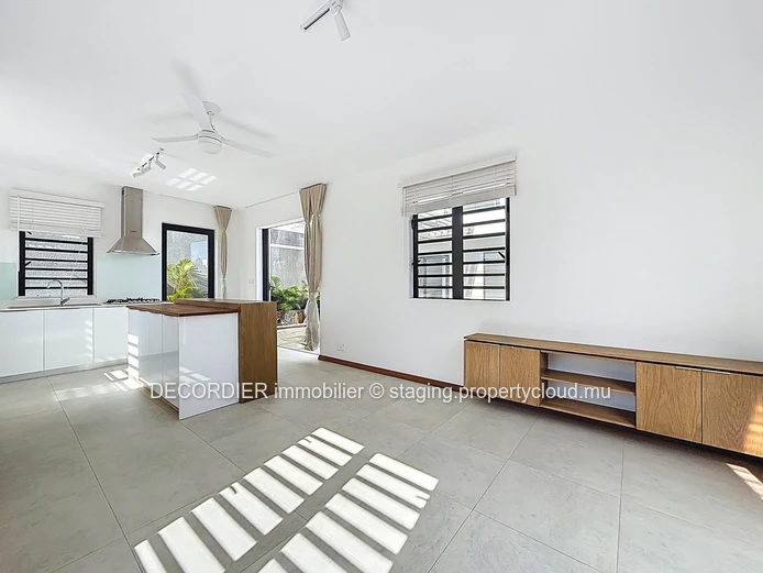 Beautiful house in Grand Baie close to all amenities