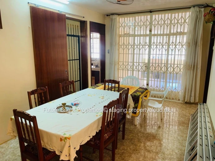 Property for Sale House Flic en Flac