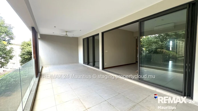 Modern 2-Bedroom Apartment for Sale – Pointe aux Canonniers, Mauritius