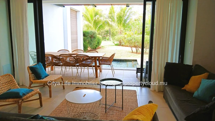 Duplex Moderne et Unique à Vendre.