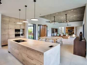 4 Bedroom Villa