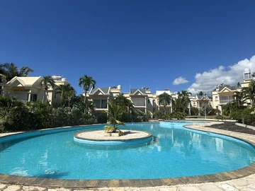 3 Bedroom Townhouse, Duplex