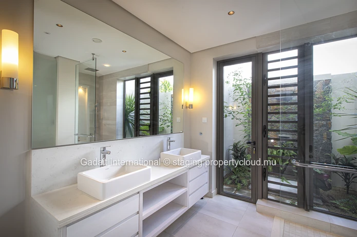 Villa contemporaine haut de gamme à Anahita, golf & spa, piscine privée, jardin tropical