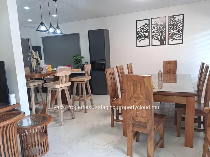 Spacious 4-Bedroom Furnished Villa with Pool for Sale in Calodyne