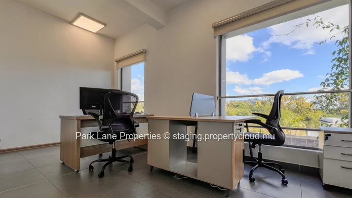 Modern office space for rent in a high-end complex in Moka