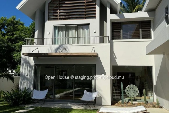 Villa de luxe Mon Choisy, Golf, 4 chambres avec salle de bains, piscine, salle de fitness, SPA, tennis, Padel. Dispon...