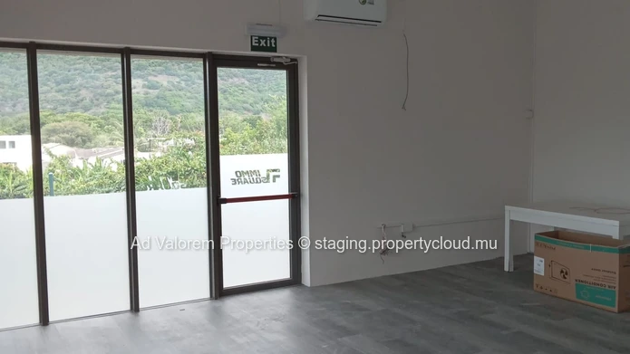 Commercial Space for Rent – Rivière Noire