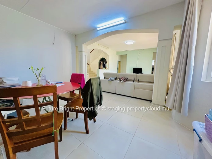 Spacious Family Home in a Peaceful Morcellement – Just Minutes from Jumbo Riche Terre!