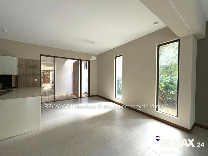 Modern 2-Bedroom Apartment for Sale – Pointe aux Canonniers, Mauritius
