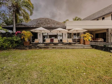 4 Bedroom Villa