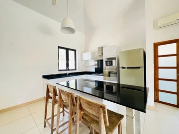 4 Bedroom Villa