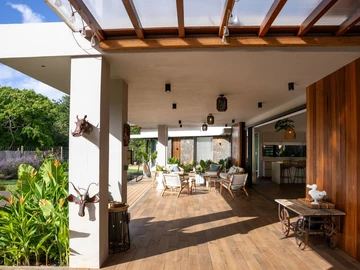 5 Bedroom Villa