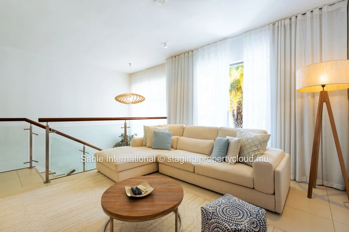 Villa PDS à vendre à Péreybère, 416m², 3 chambres, piscine privée, Vue mer, Proche Golf, Meublé.