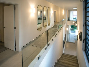 5 Bedroom Villa