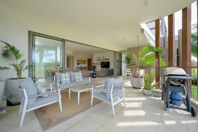 Luxurious PDS Apartment in Mon Choisy