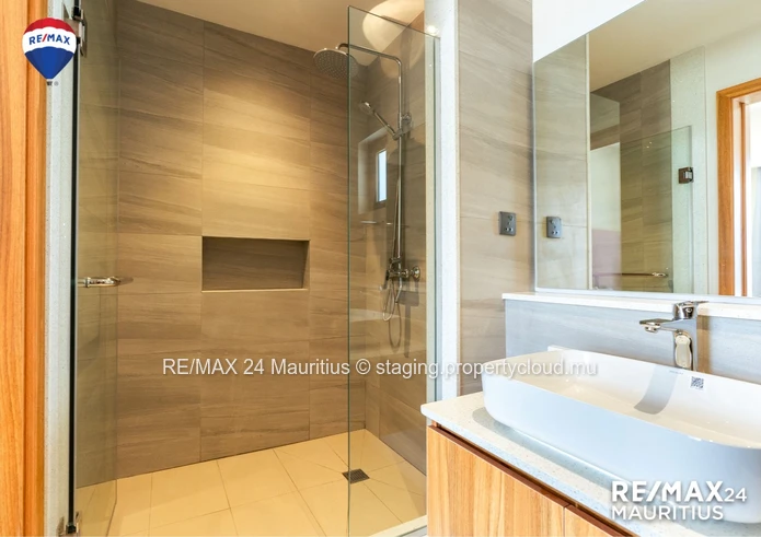 Exceptional Penthouse with Breathtaking Views, next to CyberCity