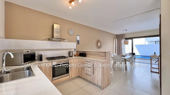 Duplex moderne avec piscine et rooftop à vendre à Flic en Flac