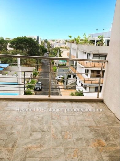 Appartement(R+3) À Vendre À Flic En Flac