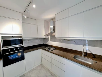 3 Bedroom Townhouse, Duplex