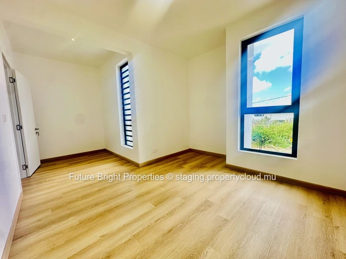 Modern 4-Bedroom House For Sale In Roches Brunes – Brand New, Secure & Ideally Located