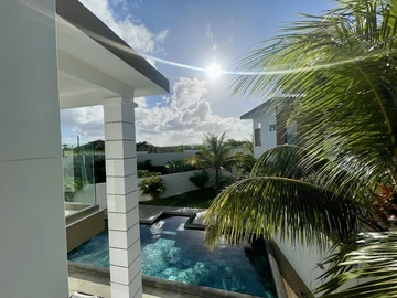 4 Bedroom Villa