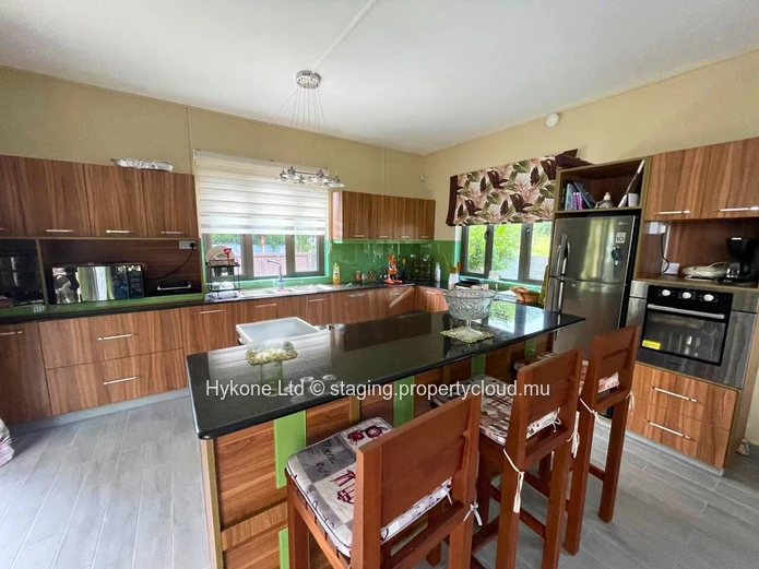 House To Rent In Trou aux Biches